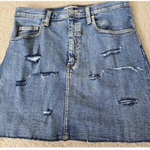 Aritzia Brand Wilfred Free | Size 8 | Distressed Denim Skirt